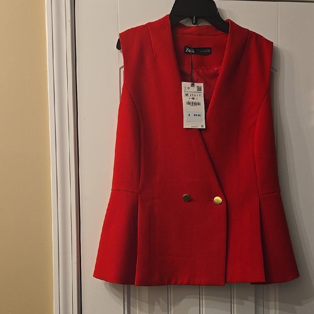 Zara Women's Red Sleeveless Jacket